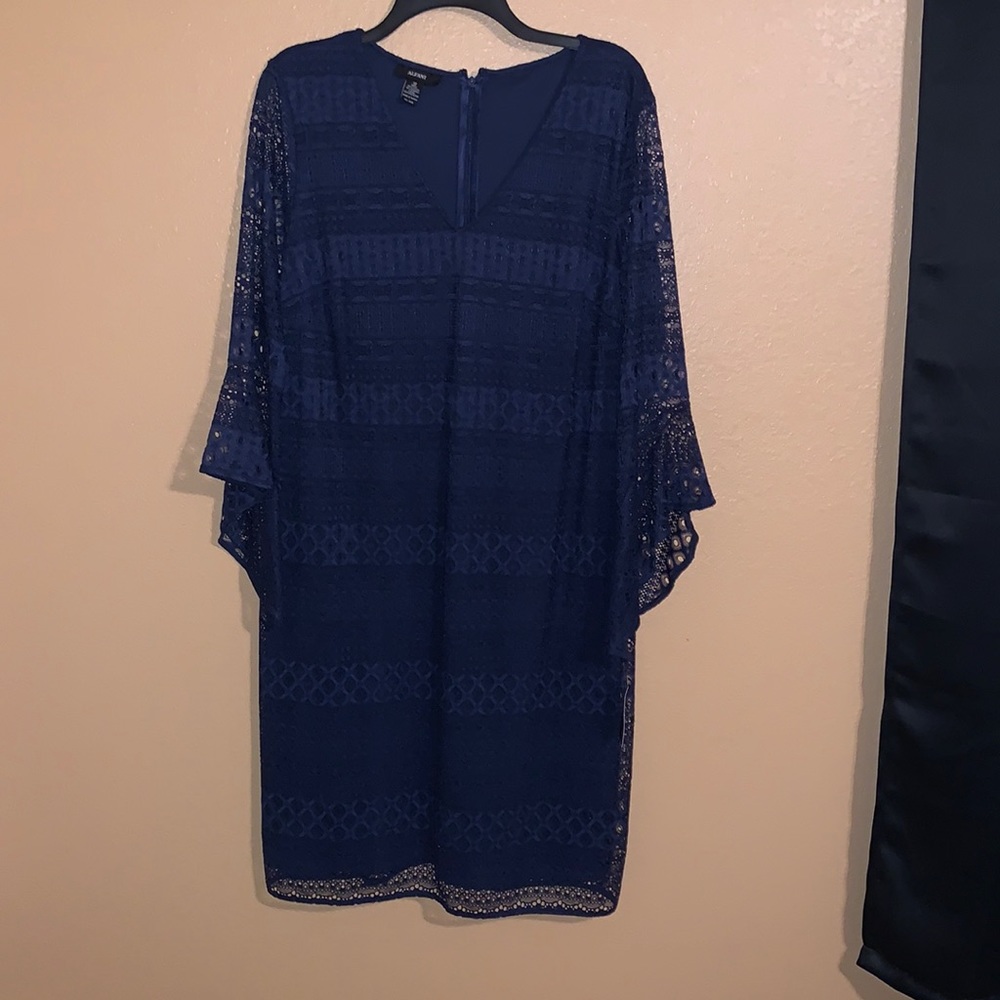 Navy midlength dress